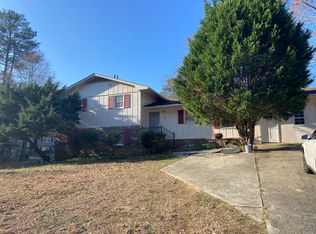 6433 Valley Brook Dr, Riverdale, GA 30274
