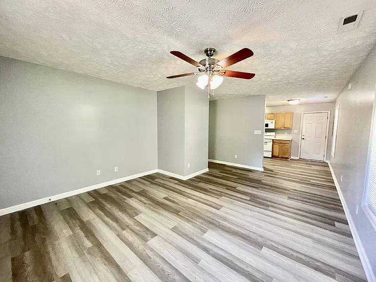 3721 Betts Dr #A — Photo 14