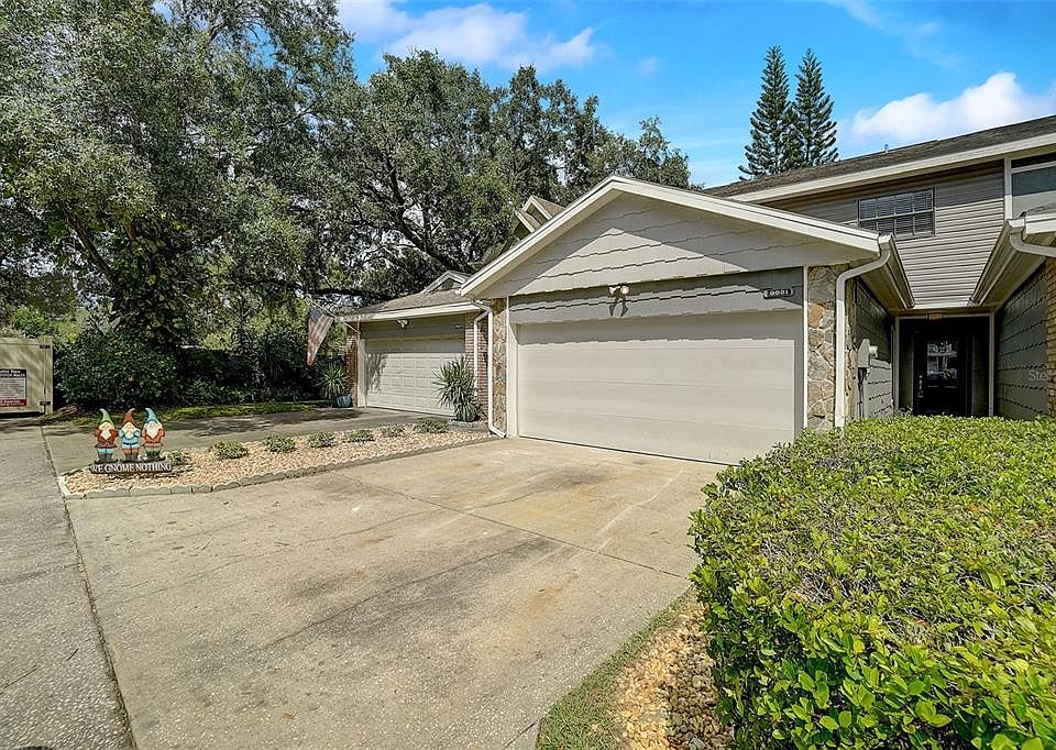 1st image of 9821 BROWNSTONE DRIVE