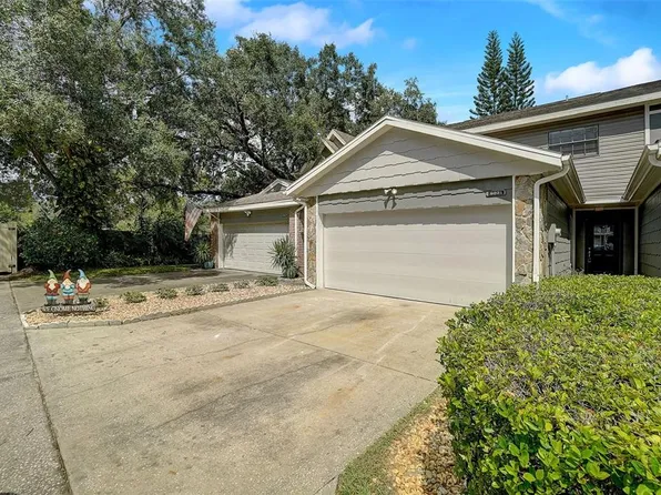 9821 Brownstone Dr, Tampa, FL 33612