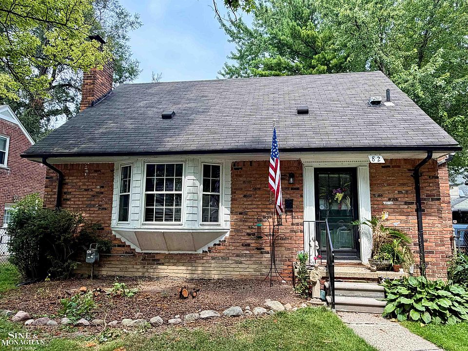 1st image of 82 Muir Rd