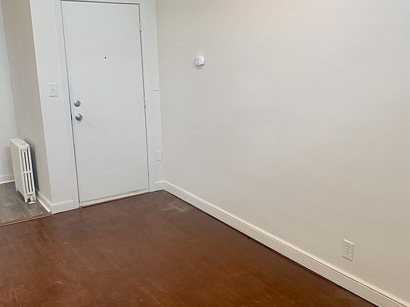 2nd image of 519 1st Ave SW #6