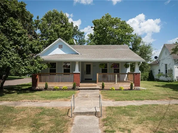409 N Main St, Blackburn, MO 65321