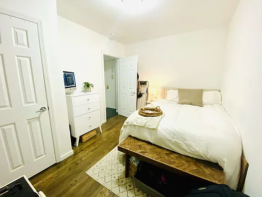 Rented by Highline Residential | media 9