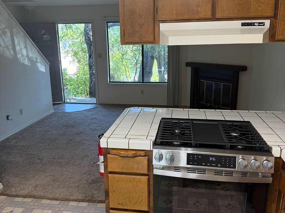 1st image of 5387 Barrenda Ave