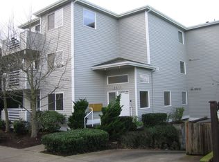 4217 Greenwood Ave N APT 1B, Seattle, WA 98103