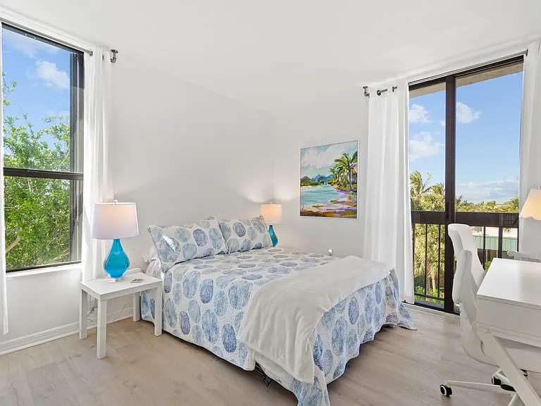 4141 Ocean Dr #401 — Photo 20