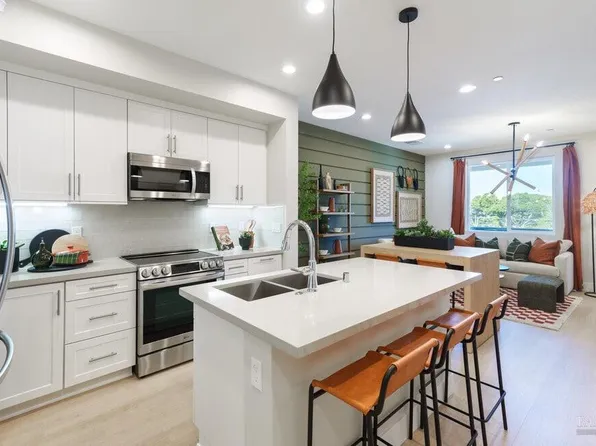 5161 Blossom Circle, Richmond, CA 94804