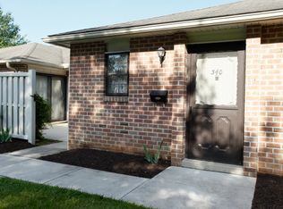 340 Valleybrook Dr, Lancaster, PA 17601