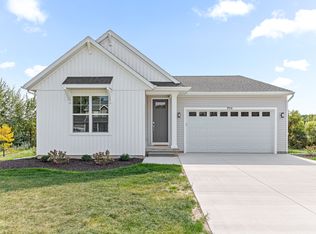 711 W Windward Way, Perry, MI 48872