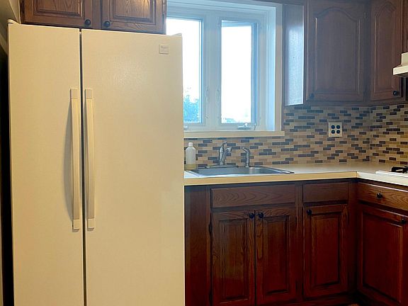 3rd image of 8324 15th Ave #2