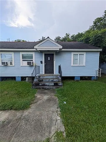 1868 Benefit St