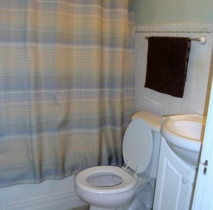 Quaint Bathroom