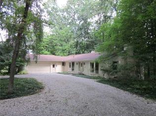 2892 Bay Ridge Dr, Ann Arbor, MI 48103