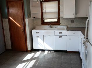 133 S Salem St, Cherry Valley, IL