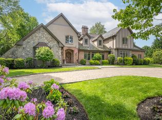 220 Elderfields Road, Manhasset, NY 11030