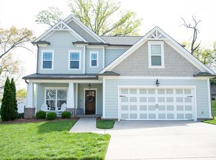 1382 Bridgeview Dr, Chattanooga, TN 37415