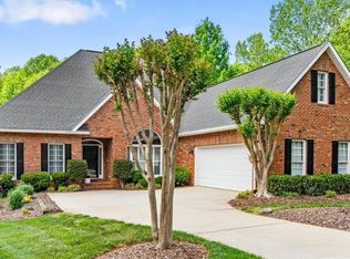 7 Ibis Cir, Greensboro, NC 27455