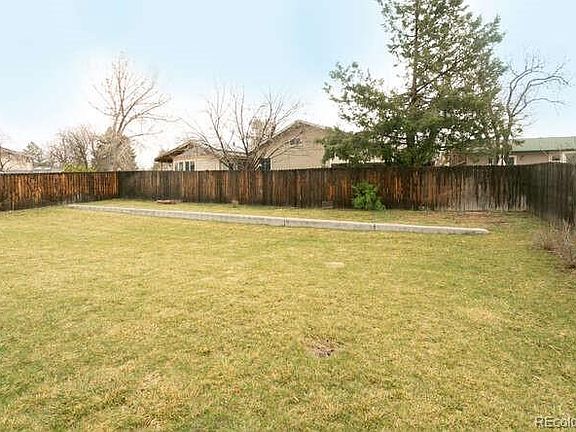 4th image of 1110 Lilac Street
