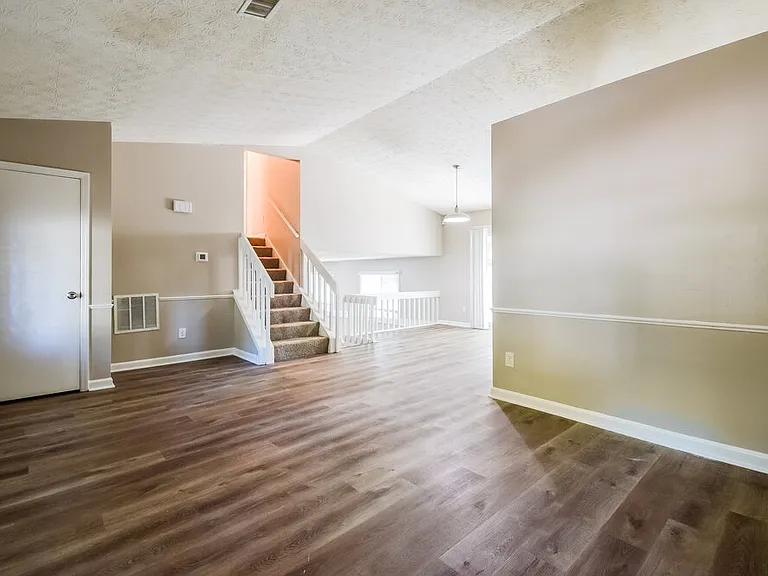 3210 Fescue Cir — Photo 7