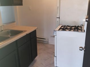 810 2nd Ave, Joliet, IL 60433