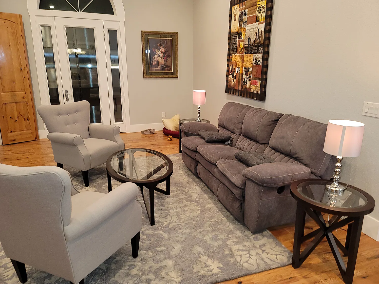 3 bed, 2.5 bath, 2400 sqft, $3,395 — Photo 3