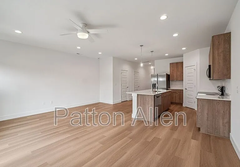17 Bolton St — Photo 9
