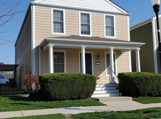 3274 Simeon Bunker St, Saint Charles, MO 63301
