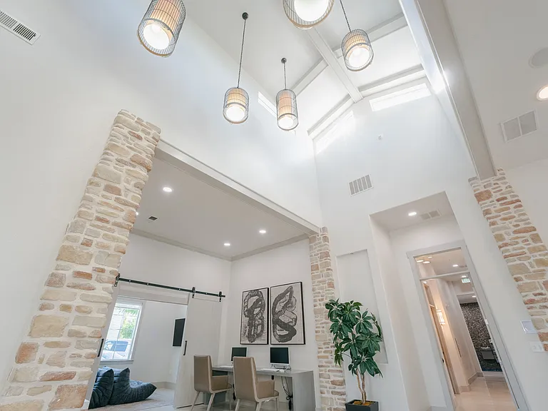 Aldara Apartments — Photo 44