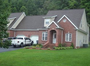 267 Cresswood Dr, Richlands, VA