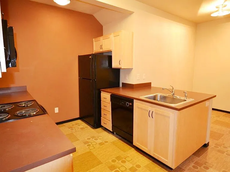 1754 Patterson St #9 — Photo 3
