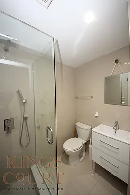 Rented by Kings Court Real Estate | media 9