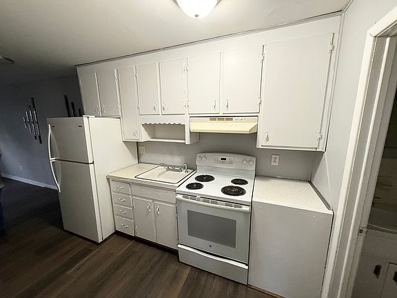 2nd image of 1300 Spruce St #8