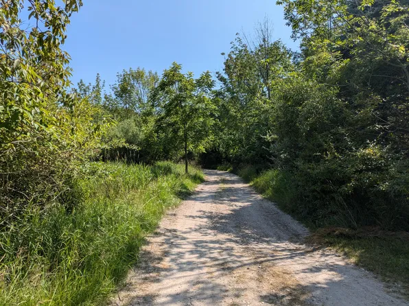 Lakeshore Snape Rd, Manistee, MI 49660