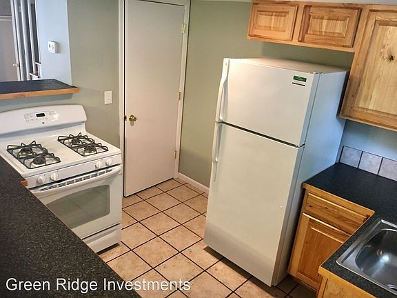 4th image of 933 Carrier Creek Blvd NE #7474798