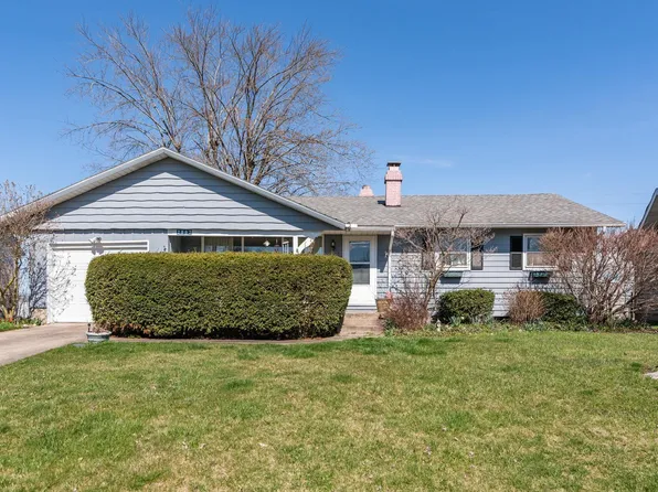 2002 W Therlow Dr, Marion, IN 46952