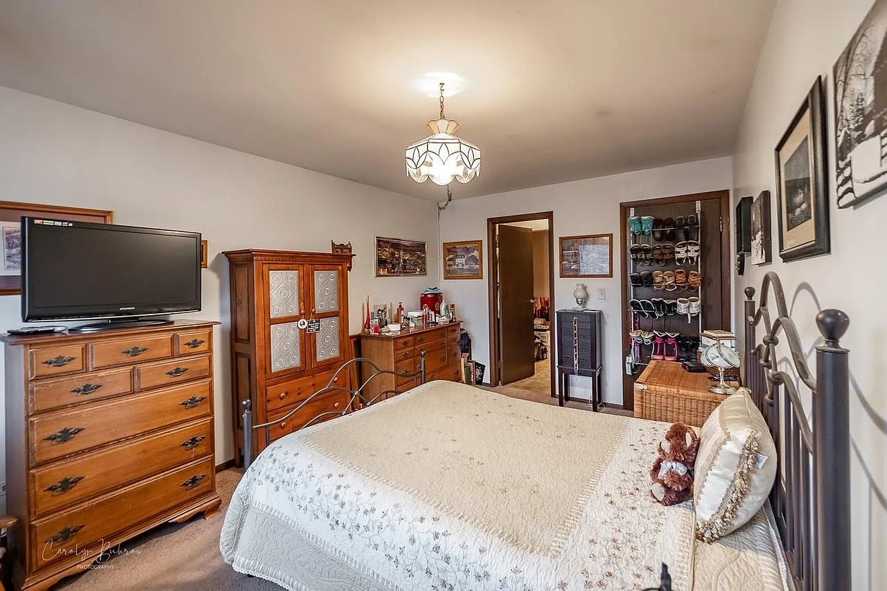 1 bed, 850 sqft, $1,500 — Photo 3