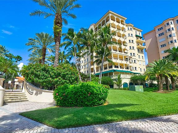 4th image of 13637 Deering Bay Dr APT 241