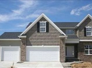 5104 Francesco Ln, Bloomington, IL 61705