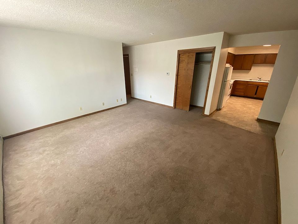 1st image of 1136 G St #10