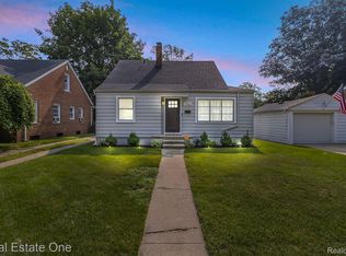 19580 Dalby, Redford, MI 48240