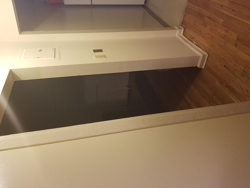 1st image of 22439 67th Ave