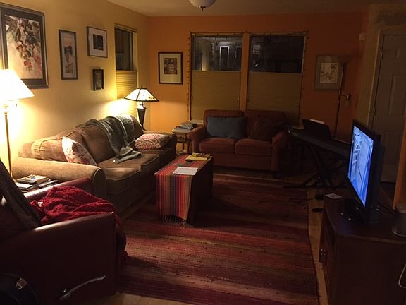 4th image of 444 T St