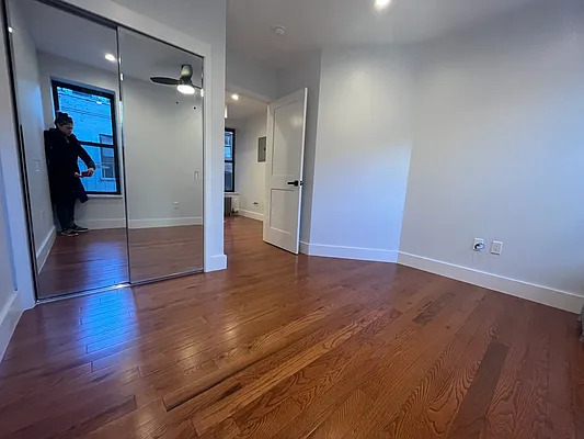 Rented by Triumph Property Group | media 5