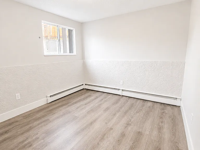 3604 E Uintah St #B10 — Photo 6