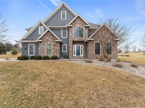 12612 Pelhamdale Rd, Kearney, MO 64060