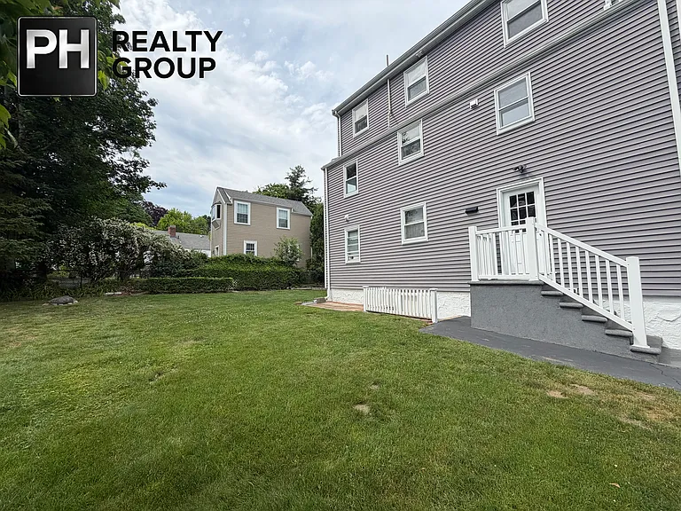 17 Hatfield Rd — Photo 34