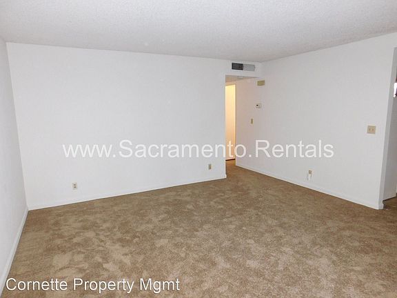 3rd image of 7831 Sun Hill Dr