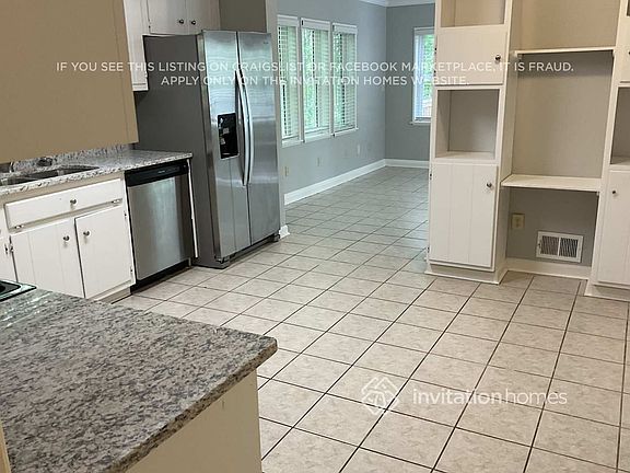 4th image of 2407 Westland Way