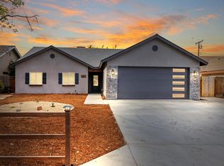 616 W Vassar Ave, Visalia, CA